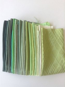 画像1: 古布はぎれ袋  グラデーション緑
