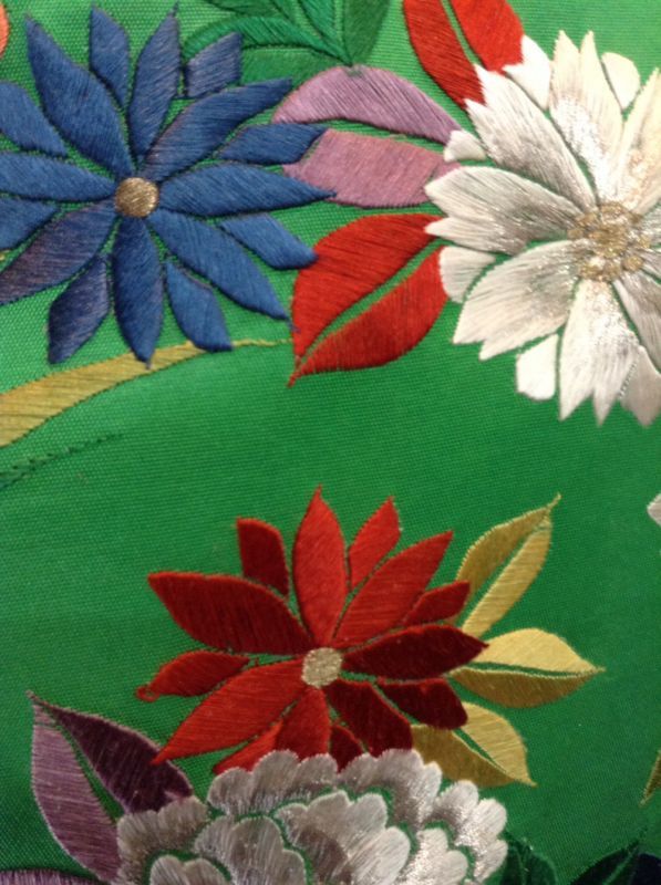 画像: あざやか緑にお花の刺繍帯