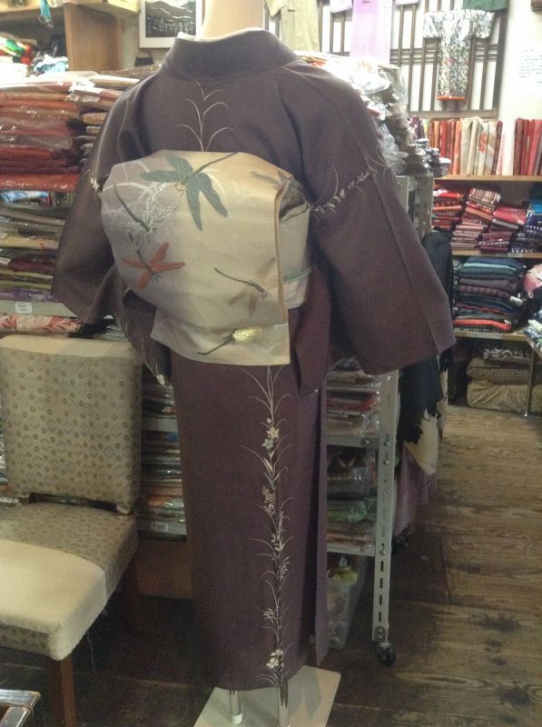 画像: 古代紫脇に秋草の絽着物
