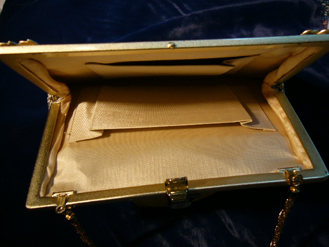 画像: 金糸銀糸で編まれた　バッグ